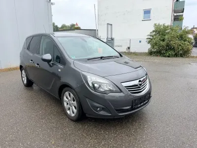 Gebraucht Opel Meriva Innovation 95 PS (69 kW) 2010 Grau Van / Kleinbus