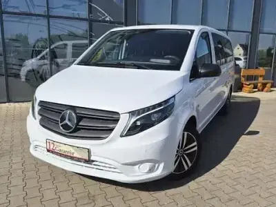 Używany Mercedes Vito 163 KM (119 kW) 2022 Andere Van