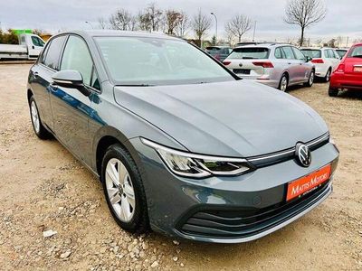 Usata VW Golf VIII Life 131 CV (96 kW) 2024 Grigio Berlina