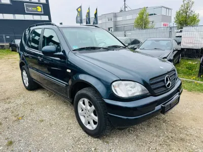 Gebraucht Mercedes ML320 218 PS (160 kW) 2000 Grau SUV