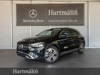Gebraucht Mercedes GLA220 Advanced 190 PS (139 kW) 2024 Kosmosschwarz SUV