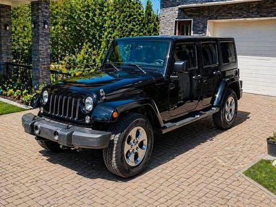Second-hand Jeep Wrangler Sahara 284 CP (208 kW) 2013 Negru SUV