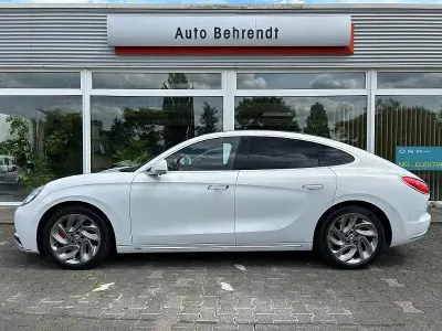 Usata Ora 07 GT 300 kW (408 CV) 2024 Bianco Berlina
