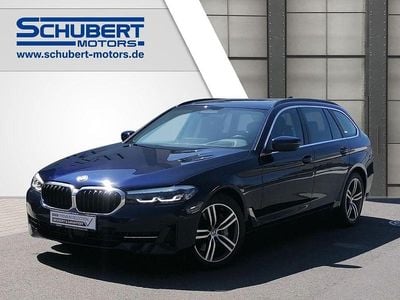Blau Gebraucht 2022 BMW 530 Kombi | 38.900 € (Teuer)