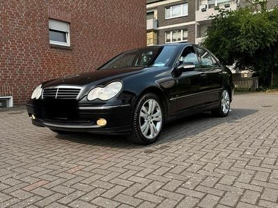 Mercedes C240