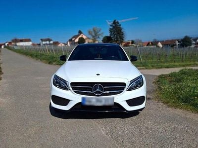 Gebraucht Mercedes C400 AMG 333 PS (244 kW) 2018 Weiß Limousine
