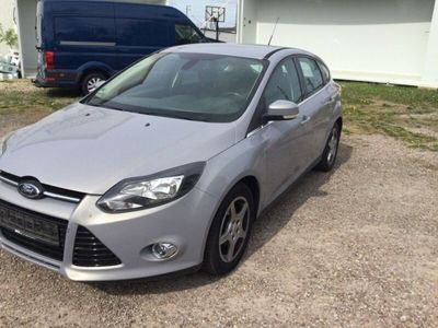 gebraucht Ford Focus 1,6TDCi 85kW Titanium