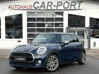 Usata Mini Cooper Chili 136 CV (100 kW) 2017 Blu Utilitaria