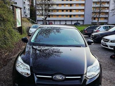Gebraucht Ford Focus 125 PS (91 kW) 2014 Schwarz Limousine