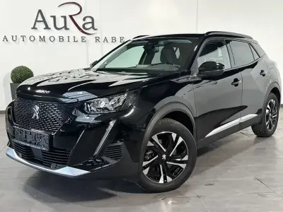 Gebraucht Peugeot e-2008 Allure 100 kW (136 PS) 2021 Schwarz SUV