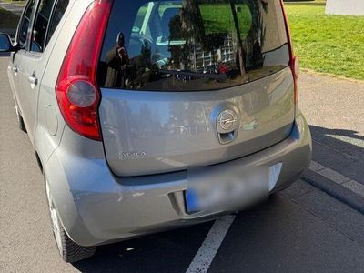 Opel Agila