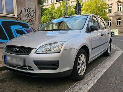 gebraucht Ford Focus 