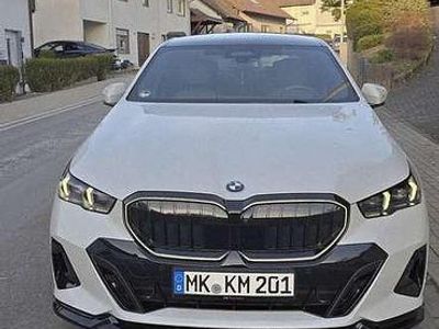 Gebraucht BMW 520 Comfort Edition 197 PS (144 kW) 2024 Weiß Limousine