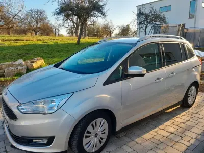 Gebraucht Ford Grand C-Max 150 PS (110 kW) 2017 Silber Van / Kleinbus