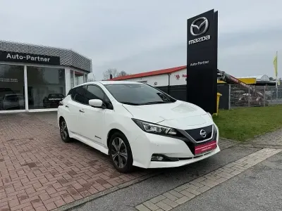 Second-hand Nissan Leaf N-Connecta 89 kW (122 CP) 2019 Alb Hatchback