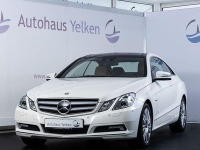 Weiß Gebraucht 2010 Mercedes E350 Avantgarde Coupé | 16.990 € (Teuer)