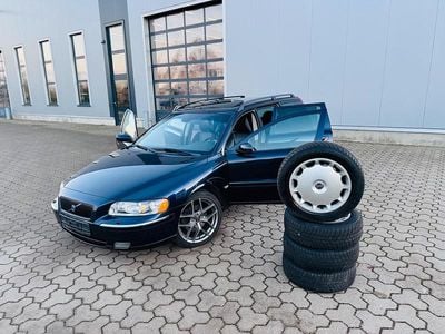 Blau Gebraucht 2006 Volvo V70 Kombi | 6.490 € (Teuer)