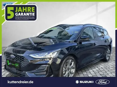 Usado Ford Focus ST-Line X 125 CV (91 kW) 2024 Negro Berlina