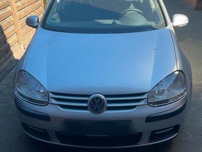 VW Golf V