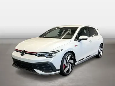 Gebraucht VW Golf VIII GTI Clubsport 300 PS (220 kW) 2023 Pure white Limousine