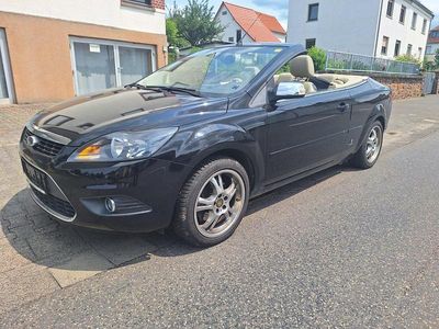 Schwarz Gebraucht 2009 Ford Focus Cabriolet Titanium Cabrio | 1.999 €