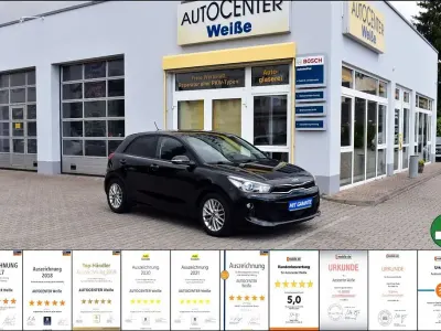 Gebraucht Kia Rio DREAM-TEAM Edition 101 PS (74 kW) 2018 Schwarz Limousine