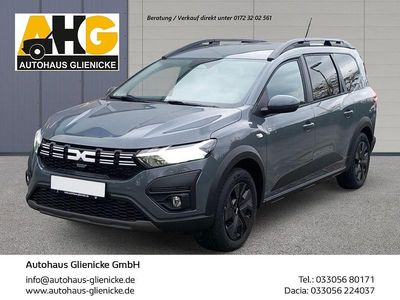 Gebraucht Dacia Jogger Expression 110 PS (80 kW) 2025 Grau Van / Kleinbus