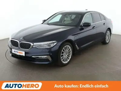 Gebraucht BMW 530e Luxury Line 252 PS (185 kW) 2017 Imperialblau Limousine