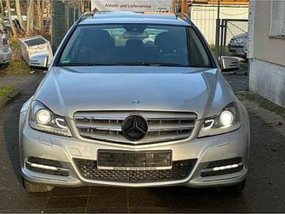 Gebraucht Mercedes C200 136 PS (100 kW) 2013 Silber Kombi