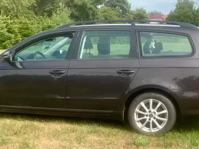 Gebraucht VW Passat 140 PS (102 kW) 2011 Grau Kombi