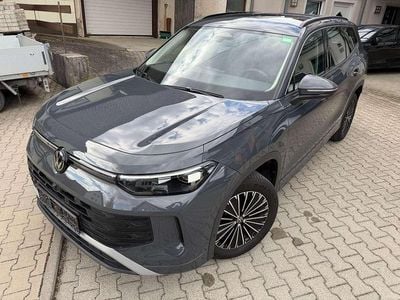 Second-hand VW Tayron Life 193 CP (141 kW) 2025 Gri SUV