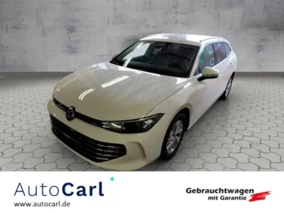 Gebraucht VW Passat Business 150 PS (110 kW) 2024 Pure white Kombi