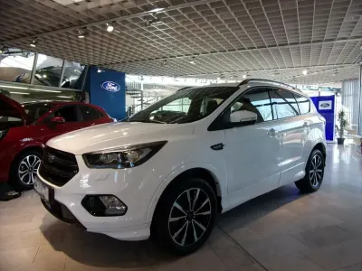 Gebraucht Ford Kuga ST-Line 150 PS (110 kW) 2019 Weiß SUV