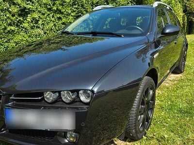 Gebraucht Alfa Romeo 159 140 PS (102 kW) 2010 Schwarz Kombi