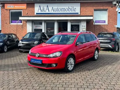 Gebraucht VW Golf VI Style 105 PS (77 kW) 2012 Rot Kleinwagen