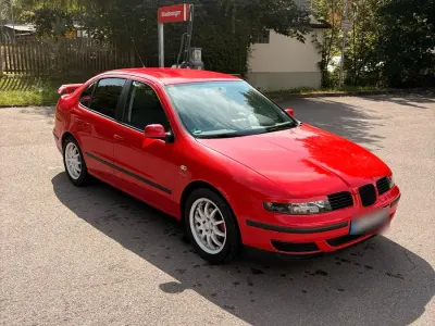 Gebraucht Seat Toledo 105 PS (77 kW) 2002 Rot Limousine