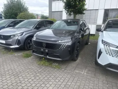Gebraucht Peugeot 3008 Allure 136 PS (100 kW) 2025 Grau SUV