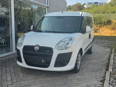 Gebraucht Fiat Doblò Active 90 PS (66 kW) 2012 Weiß Van / Kleinbus