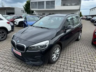 Używany BMW 216 Advantage 116 KM (85 kW) 2021 Czarny Kombi
