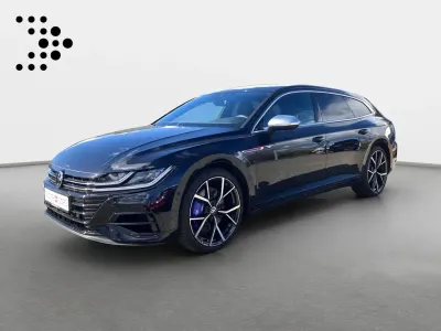 Gebraucht VW Arteon R 320 PS (235 kW) 2024 Deep black perleffekt Kombi