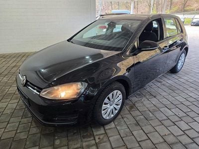 Usata VW Golf VII Trendline 105 CV (77 kW) 2013 Nero Utilitaria