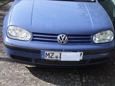 Gebraucht VW Golf IV 75 PS (55 kW) 2000 Blau Limousine