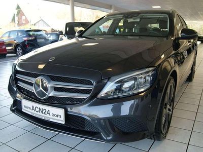 Gebraucht Mercedes C300e 194 PS (142 kW) 2019 Olivgruen matt Kombi