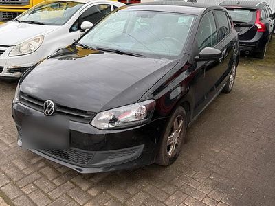 Gebraucht VW Polo 75 PS (55 kW) 2011 Schwarz Kleinwagen