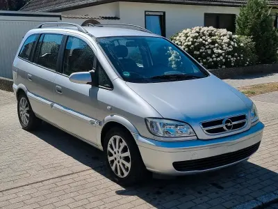 Brugt Opel Zafira 101 HK (74 kW) 2005 Sølv MPV