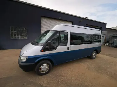 Gebraucht Ford Transit 100 PS (73 kW) 2002 Silber Van / Kleinbus