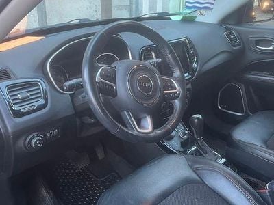 Gebraucht Jeep Compass Limited 170 PS (125 kW) 2019 Schwarz SUV
