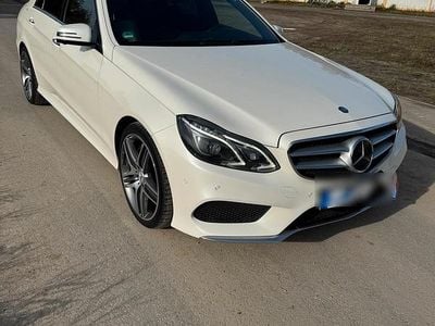 Gebraucht Mercedes E500 AMG 408 PS (300 kW) 2013 Weiß Limousine