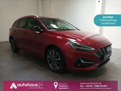 Usata Hyundai i30 Comfort 120 CV (88 kW) 2021 Rosso Station wagon