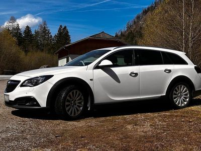 Gebraucht Opel Insignia Country Tourer 184 PS (135 kW) 2014 Weiß Kombi